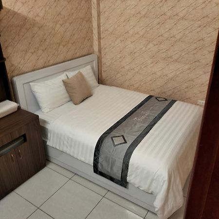האנוי Roma Hotel Noi Bai Airport מראה חיצוני תמונה